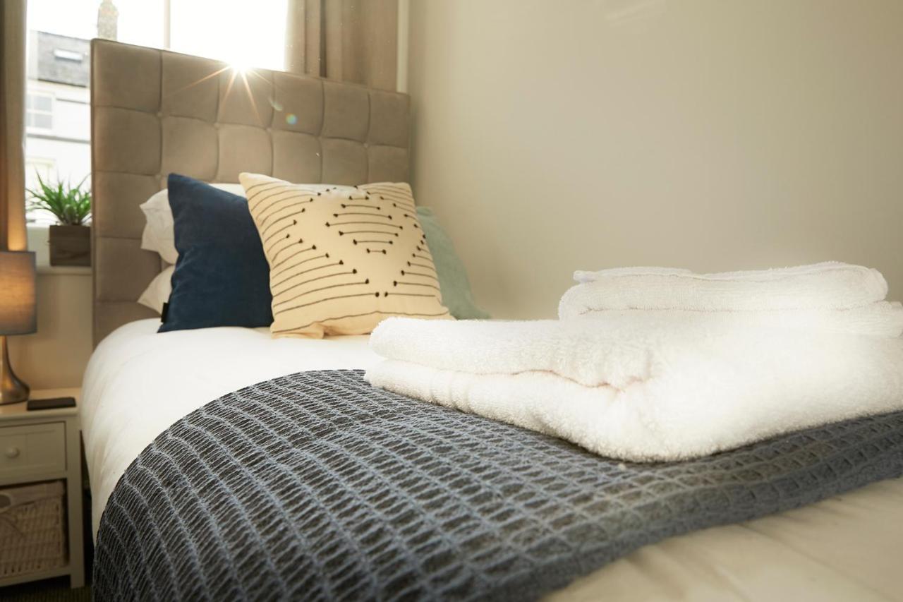 Sea View Serenity Breath Taking Sea View Sleeps 4 Scarborough Exterior photo