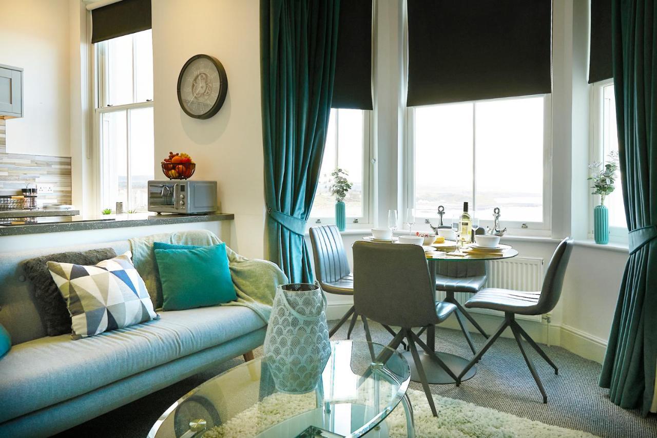 Sea View Serenity Breath Taking Sea View Sleeps 4 Scarborough Exterior photo